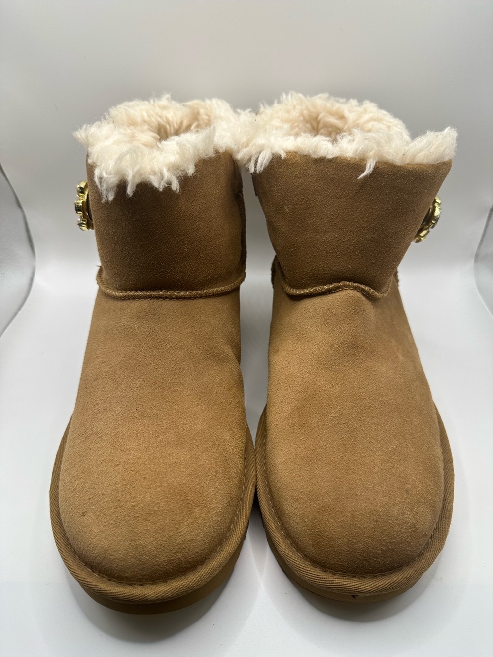 UGG MINI BAILEY BUTTON GEM CHESTNUT BOOTS - WOMEN'S